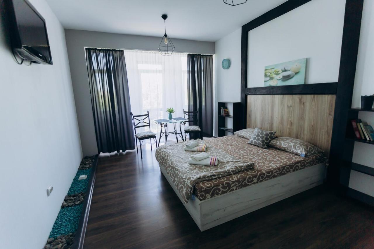 Apartments Біля Жд Вокзалу 伊万诺-弗兰科夫斯克 外观 照片